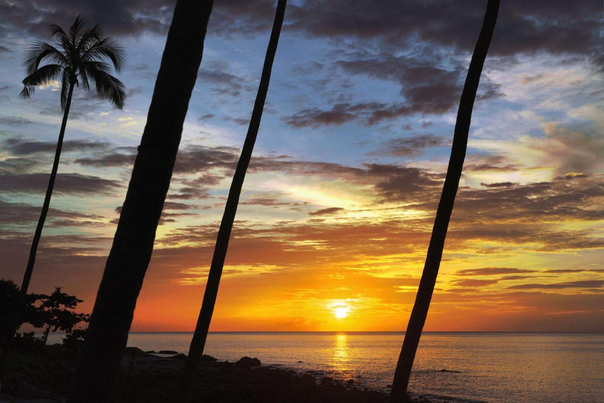 Hotel Hyatt Regency Koh Samui Chaweng  Esterno foto Sunset at the beach